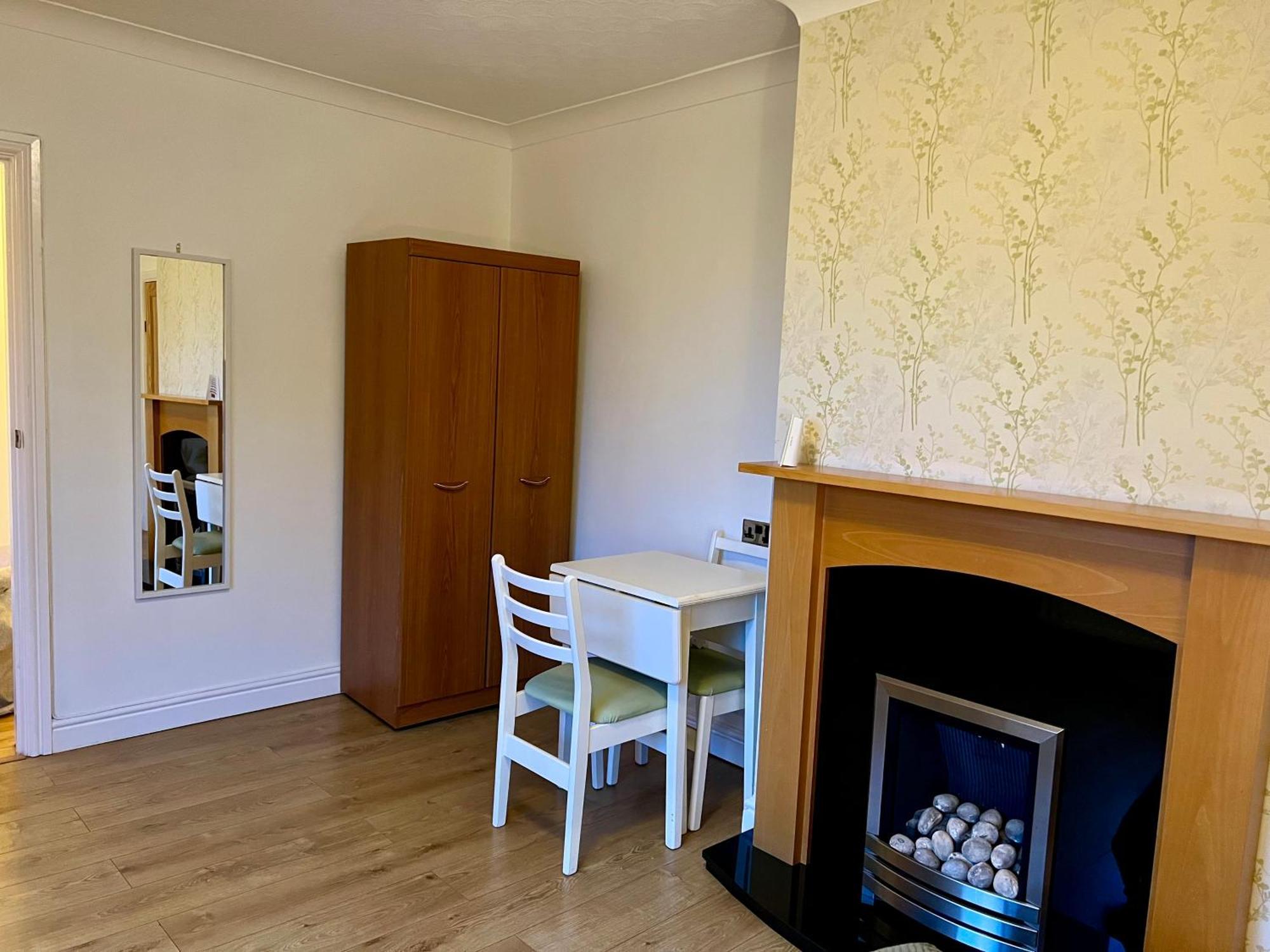 Housefield Stay, Room 4 Stoke-on-Trent Esterno foto